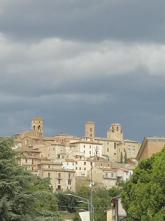 Nuovo Borgo - Posizione Ideale Per Visitare L'Umbria, Perugia, Assisi E Le Altre Localita Deruta Dış mekan fotoğraf